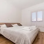 Marijan Lägenhet Trogir