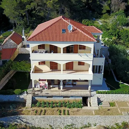 Marijan Διαμέρισμα Τρογκίρ